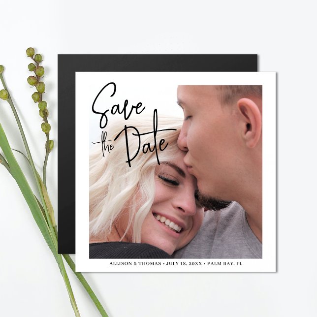 Convite Magnético Simples Moderno Salve O Casamento De Foto De Data (Magnetic invites stick to any metal, ensuring guests remember your special day with ease.)