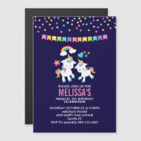 Unicórnios mágicos bonitos com aniversário arco-ír