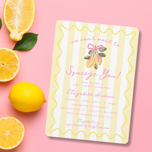 Convite Mal Podemos Esperar para Apertar Você Chuvinha de  (We Can't Wait to Squeeze You Lemon Baby Shower Invitation)