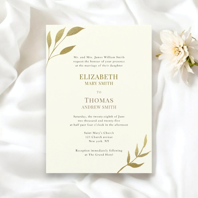 Convite Marfim e casamento de ouro moderno elegante (modern elegant classic traditional wedding invitation in ivory and gold )