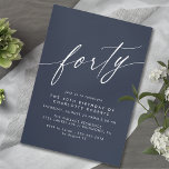 Convite Marinho azul escuro | aniversário de 40 anos simpl<br><div class="desc">Convites modernos e formais de aniversário de 40 anos com texto de título "quarenta" em uma fonte de script. Fonte branca sobre fundo azul escuro.</div>