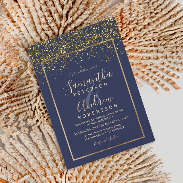 Convite Marinho azul-tipografia -dourado-chique casamento (Chic gold confetti navy blue typography wedding invitation)