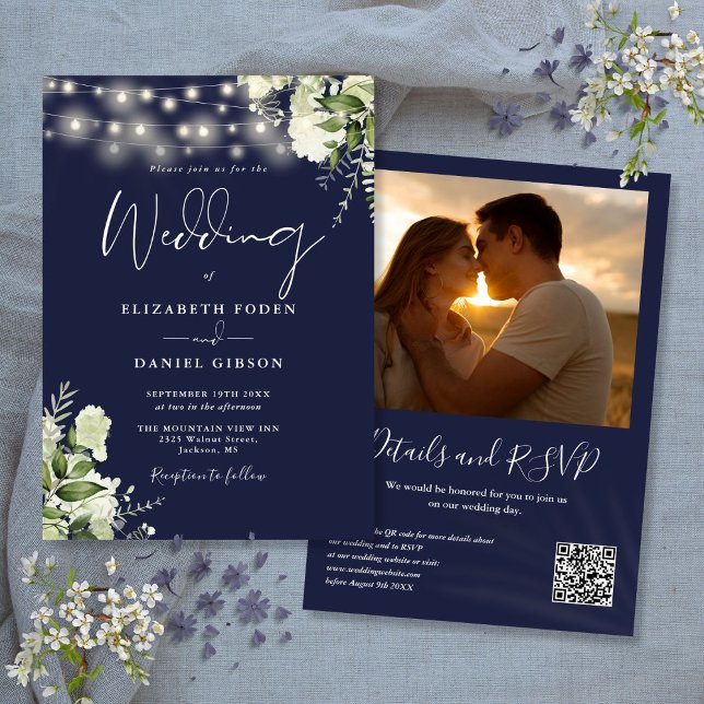 Convite Marinho Azul Verde Luzes QR Código Foto Casamento (Navy Blue Greenery Lights QR Code Photo Wedding Invitation)