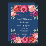 Convite Marinho de aniversário azul-floral rosa púrpura<br><div class="desc">Um cartão de convite elegante para uma festa de aniversário 50ª (ou qualquer idade). Com flores rosadas contemporâneas,  cor-de-rosa,  púrpura e rosa douradas,  florais como decoração. Um fundo azul marinho chic. O nome é escrito com um script de estilo escrito à mão branca.</div>