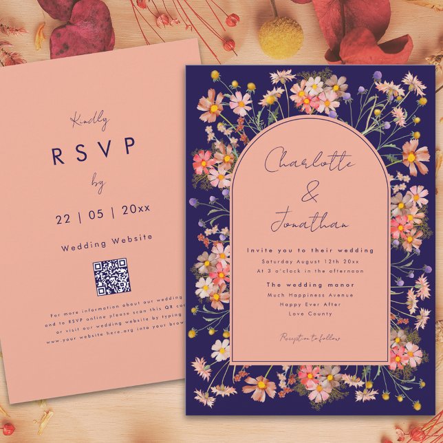 Convite Marinho de Arco de Flor Selvagem Casamento outono  (Wildflower boho arch navy blue peach terracotta fall wedding invitation with website qr code)