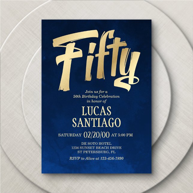 Convite Marinho de homem Dourado 50º Aniversário (Criador carregado)
