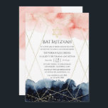 Convite Marinho e Blush Watercolor Bat Mitzvah<br><div class="desc">Convite Bat mitzvah que inclui marinho azul e pinceladas de tinta cor-de-água rosa e um quadro geométrico dourado.</div>