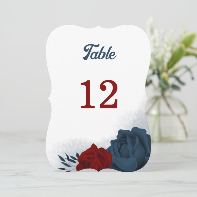 Convite Marinho elegante e número de tabela de flores verm (Em pé/Frente)