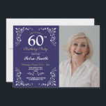 Convite Marinho White Birthday Womens Classy 60th Foto<br><div class="desc">O marinho White Elegant Birthday Womens Classy 60º convite SIMPLESMENTE MUDA O TEXTO PARA SE ADAPTAR À SUA FESTA. Impressão traseiro incluído.</div>