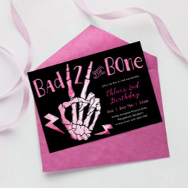 Convite Mau Dois Convidam as Meninas Ósseas no Segundo Ani