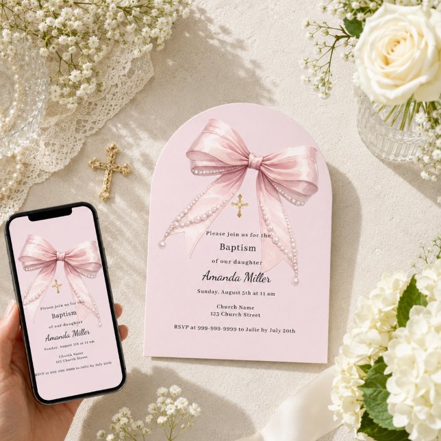 Convite Menina com laço rosa pérolas elegante arco Batismo (Criador carregado)