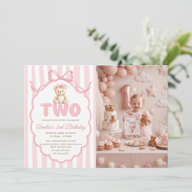 Convite Meninas Urso de Pelúcia Laço Rosa Listras Aniversá (Em pé/Frente)