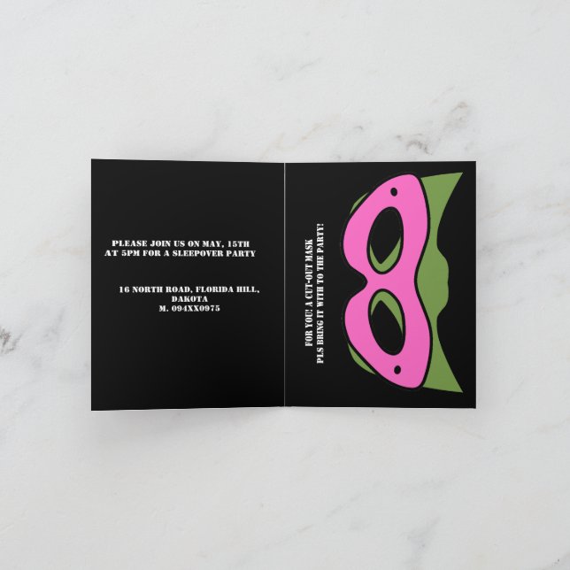 Convite Menino Super-Herói Avatar do Jogo Rosa e Verde e m (Interior)