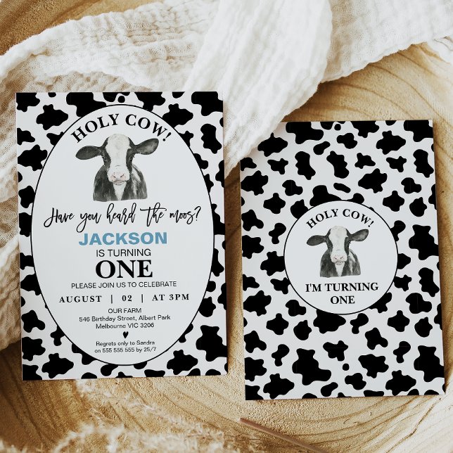 Convite Meninos Black White Cow Impressão Santa primeiro a (Boys black and white cow and cow print pattern 1st birthday invitation.)