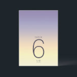 Convite Mesa de Casamento Gradiente de Humor Indigo Sunset<br><div class="desc">O pano de fundo de todas as peças neste conjunto minimalista de casamento é um gradiente de cores de índigo através do pêssego e amarelo pálido. A tabela de números de casamento mostrada aqui apresenta um layout moderno e elegante e fonte de sans serif contemporânea para acrescentar ao seu apelo....</div>