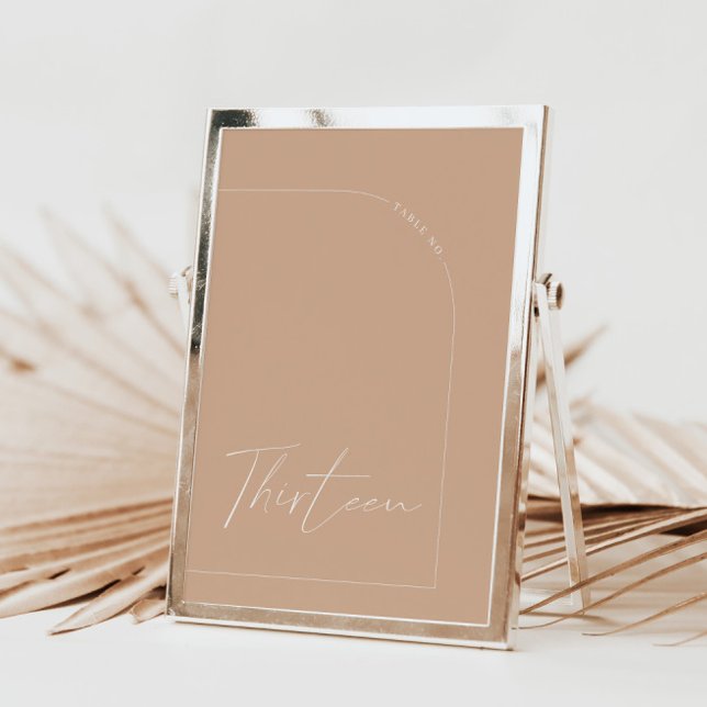 Convite Mesa do Arco Moderno do Boho Tan Treze Número da T (Modern Boho Tan Arch Table Thirteen Table Number)