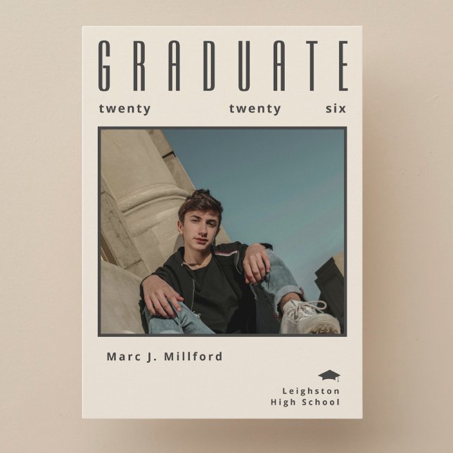 Convite Minimalist class of 2026 Photo Graduation  (Criador carregado)