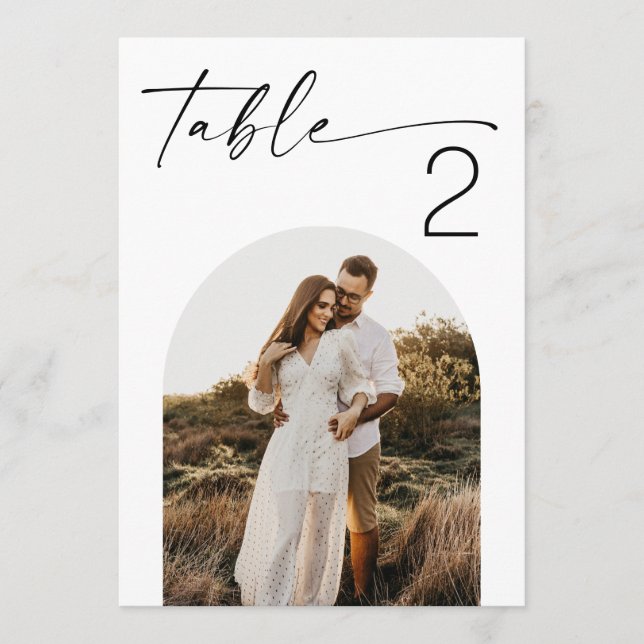 Convite Minimalist Modern Wedding Photo Arch Table Numbers (Frente)
