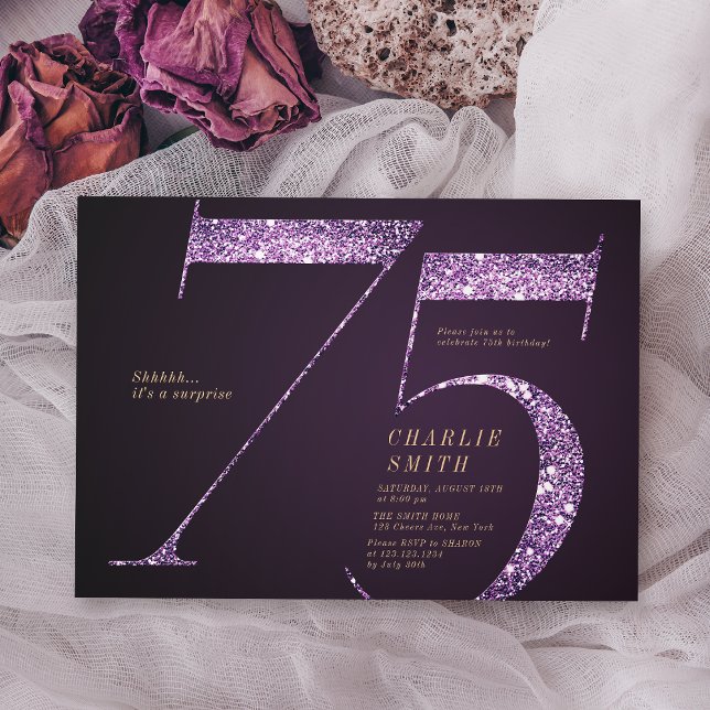 Convite Mínimo moderno brilho roxo 75 anos (Modern minimalist purple glitter 75th birthday invitation)