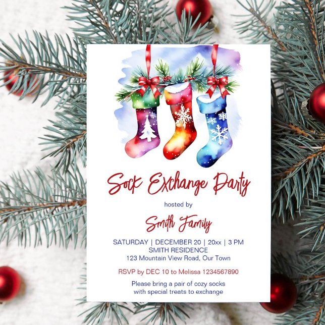 Convite Modelo da festa de troca de meias de Natal (Christmas sock exchange party template invitation instant download colorful socks on snowy fir tree)