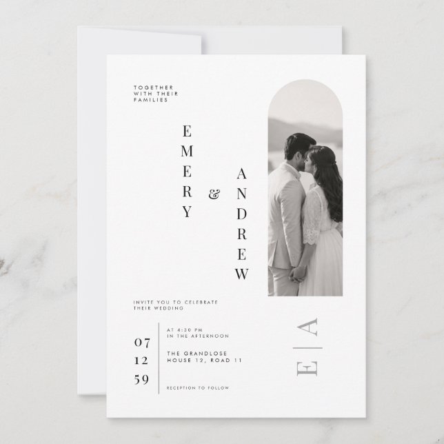 Convite Modelo de casamento com tipografia vertical modern (Frente)