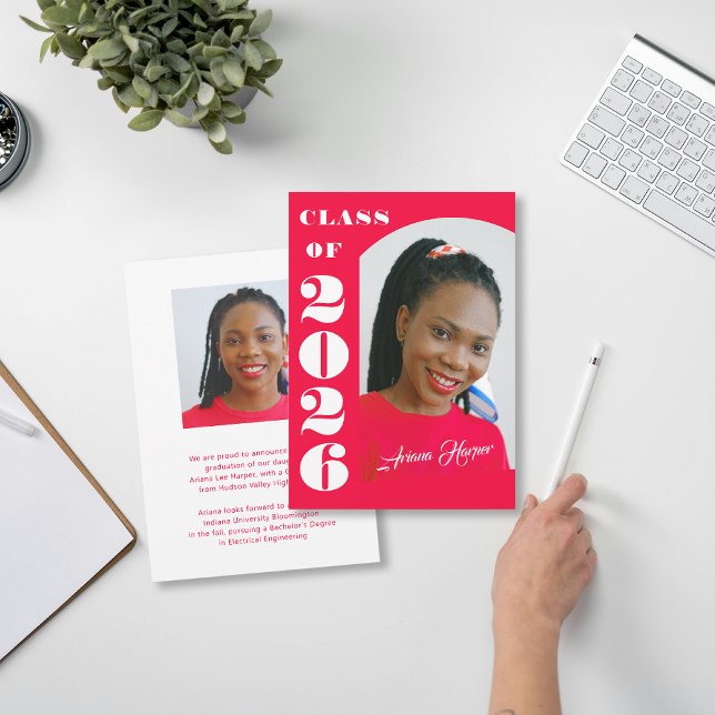 Convite Modern Bold Script Pink Graduation Announcement (Criador carregado)