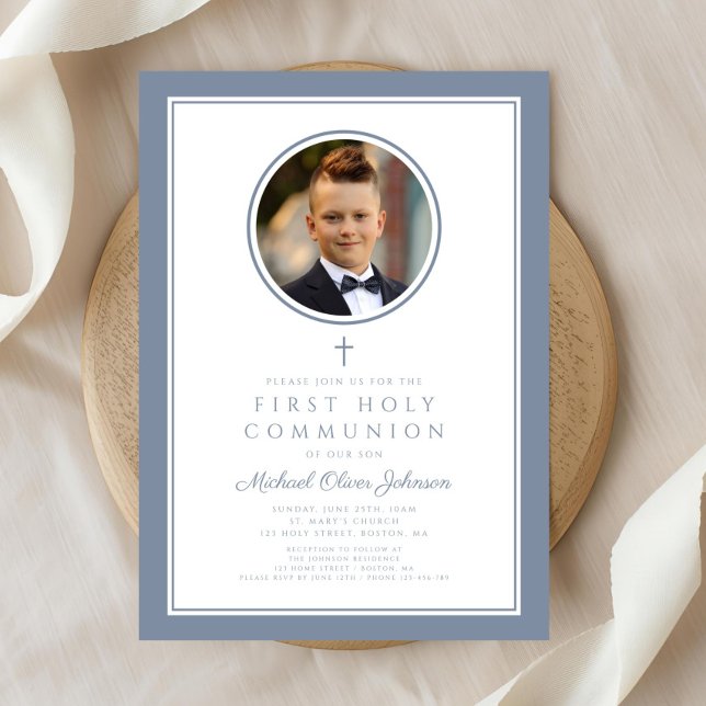 Convite Modern Dusty Blue Photo Boy First Communion (Modern Dusty Blue Photo Boy First Communion Invitation)