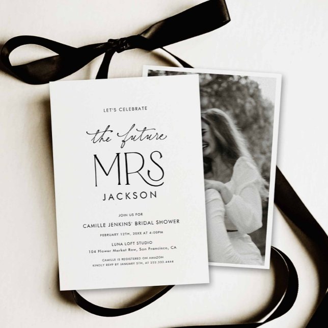 Convite Modern Future Mrs Bridal Shower Photo Invitation  (Modern Minimalist Future Bridal Shower Invitation)