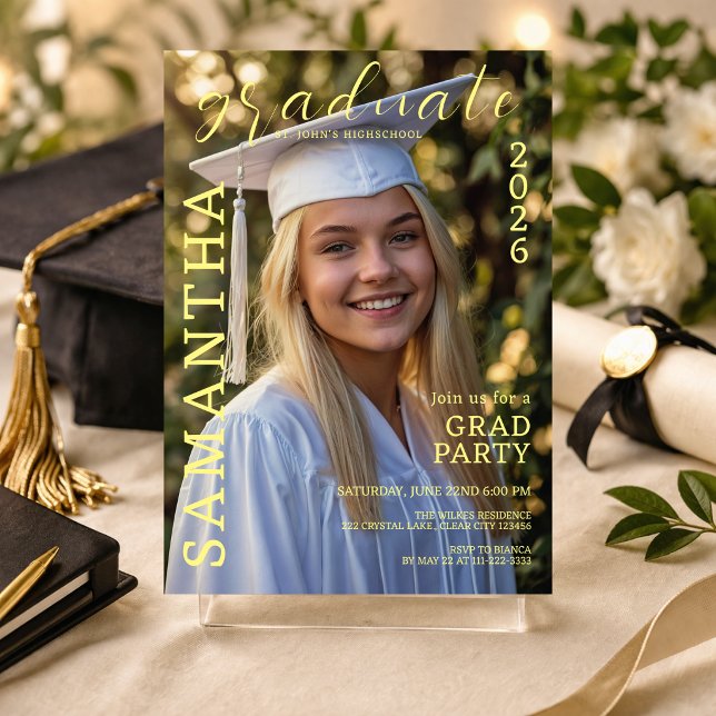 Convite Modern Graduation Party Photo Invite (Elegant graduation invite with soft gold tones and modern photo layout)