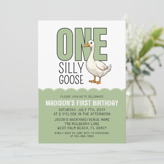Convite Modern Green One Silly Goose 1st Birthday  (Em pé/Frente)