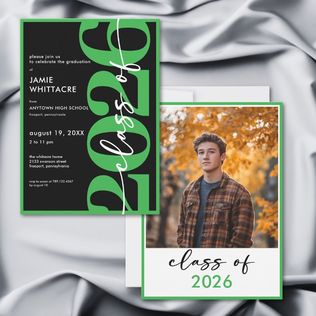 Convite Modern Minimal Green Typography Graduation Party (Modern Minimal Green Typography Graduation Party Invitation)