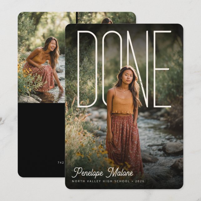 Convite Modern Photopop DONE Graduation Party (Frente/Verso)