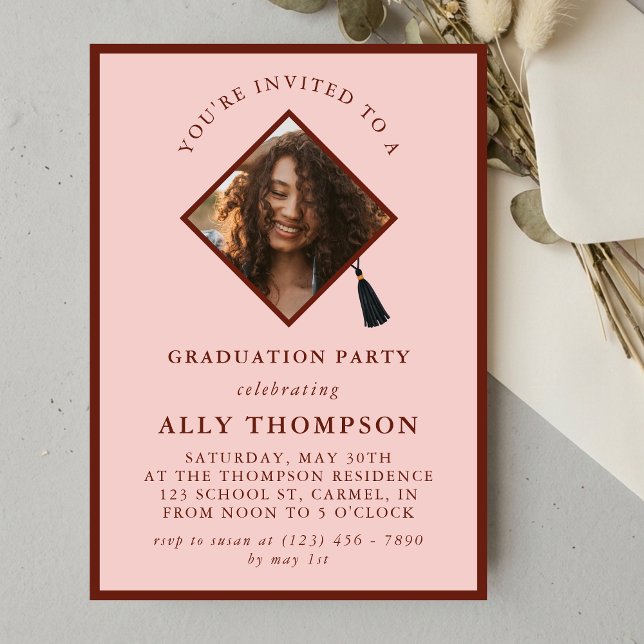 Convite Modern Red Photo Frame Graduation Party (Modern Red Photo Frame Graduation Party Invitation)