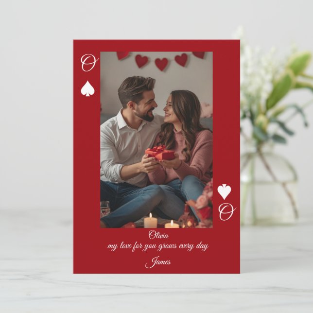 Convite Modern Red Valentine’s Day Photo Card (Em pé/Frente)