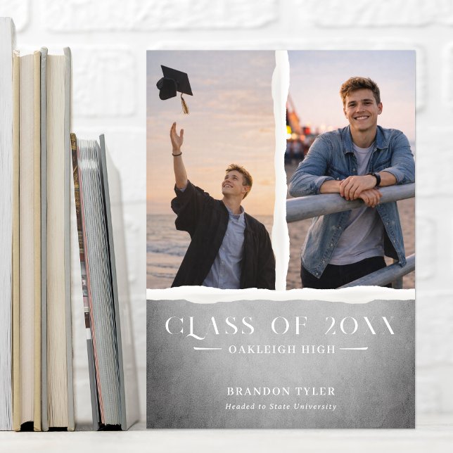 Convite Modern Ripped Paper Graduation Photo Announcement (Criador carregado)
