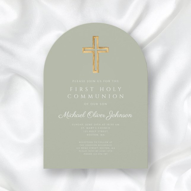 Convite Modern Sage Green Cross First Communch (Modern Sage Green Cross First Communion Arch Invitation)