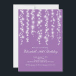 Convite Modern Sparkle Purple Sweet Sessenta Festas de ani<br><div class="desc">Comece sua doce festa de 16 filhas com nossa bela cortina de luzes brancas doce e dezesseis convites de festas. Nosso na moda e nosso moderno e doce convite de festas 16 apresenta cordas de luzes brancas piscando cintilantes em um fundo lilás roxo. Sacudir o convite para encontrar uma resposta...</div>
