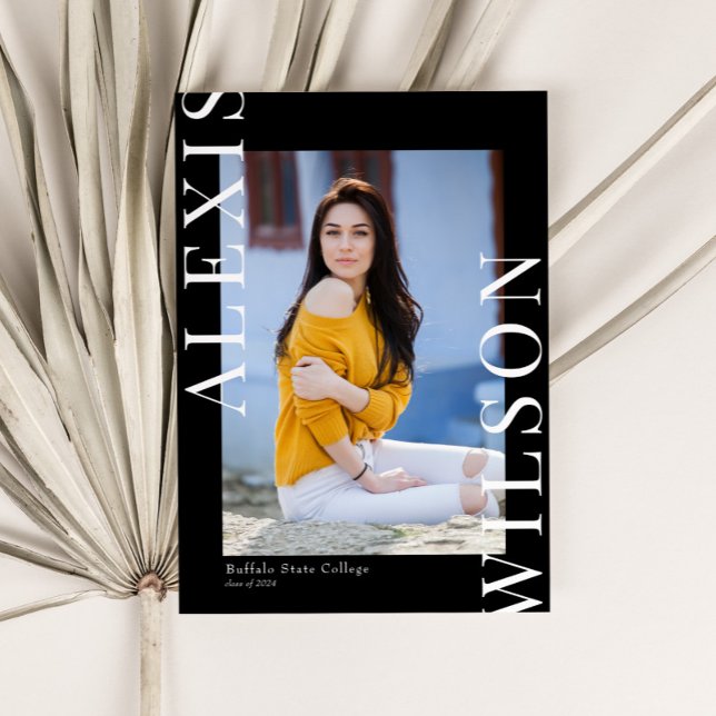 Convite Modern Trendy Minimalist 3 Photo Graduation (Gradu (Criador carregado)