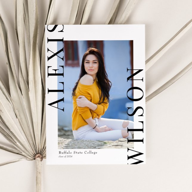 Convite Modern Trendy Minimalist 3 Photo Graduation (Gradu (Criador carregado)