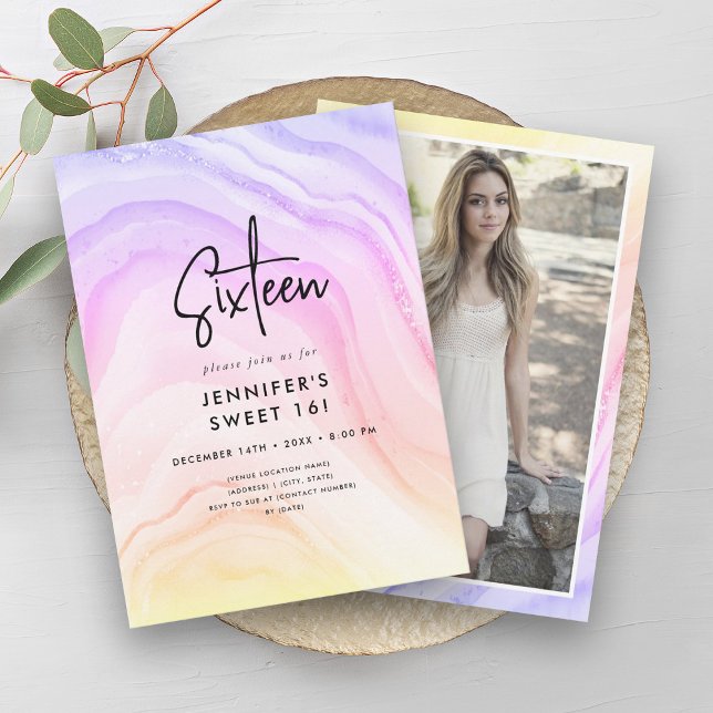 Convite Moderno Rainbow Ombre Marble Foto Sweet 16 (Modern Rainbow Ombre Marble Photo Sweet 16 Invitation)