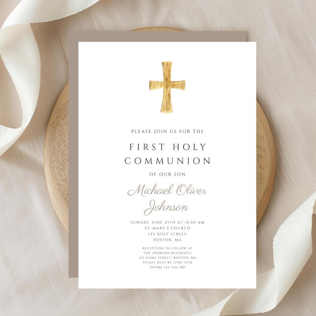 Convite Moderno Taupe Cross Boy Comunhão Sagrado (Modern Taupe Cross Boy Holy Communion Invitation)