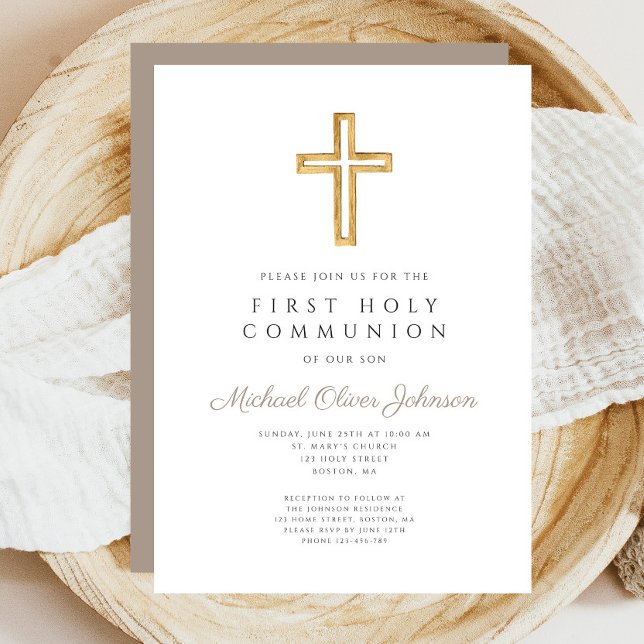 Convite Moderno Taupe Cruza a Primeira Comunhão Religiosa (Taupe Beige Cross Religious Boy First Invitation)