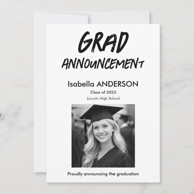 Convite MondernBlack and White Graduation Announcement (Frente)