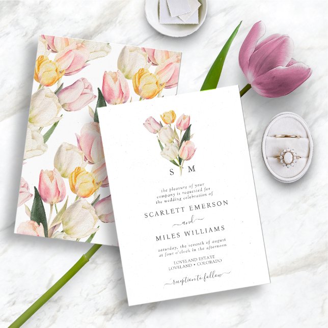 Convite Monograma de Casamento de Primavera (Watercolor Monogrammed Spring and Summer Tulip Wedding Invitation by Painted Paperie)