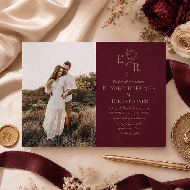 Convite Monograma Floral Borgonha Foto Salva a Data (Burgundy Floral Monogram Photo Save the Date Invitation on a table with elegant wedding decor)