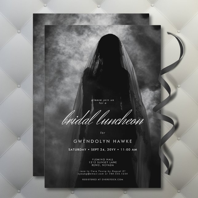 Convite Moody Dark Ghost Bride no Luncheon Mist Bridal (Moody Dark Ghost Bride in Mist Bridal Shower Invitation)