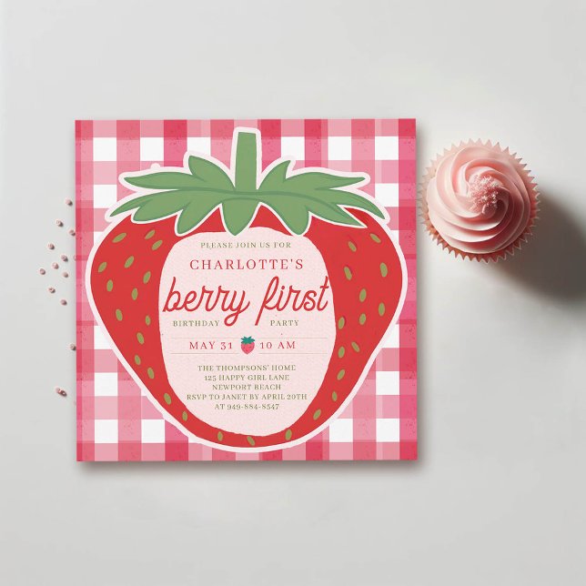 Convite Morangos Berry First Giant Doce 1º Aniversário (berry first birthday party 1st girl strawberry red pink watercolor gingham spring summer cute)