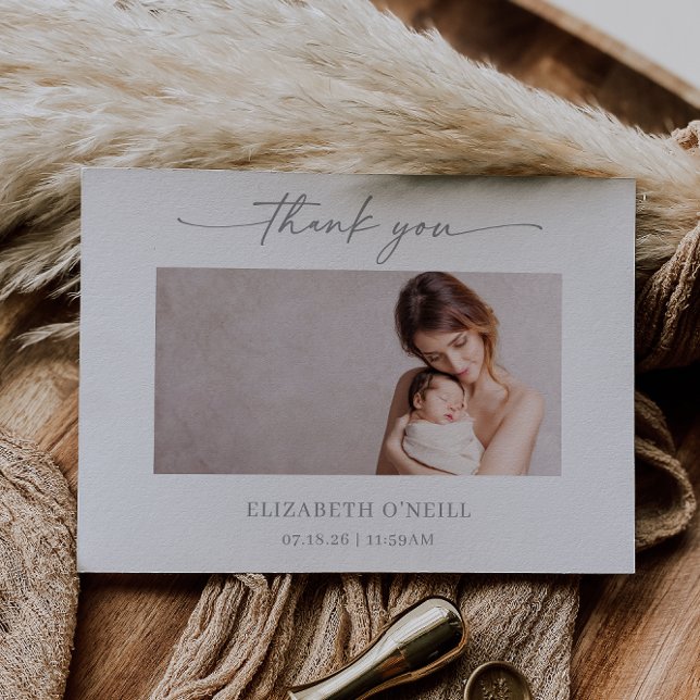 Convite Muted Gray Minimalist Baby Photo Thank you Card (Criador carregado)