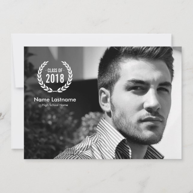 Convite Na moda Modern Laurel Wreath Photo Formando Invite (Frente)