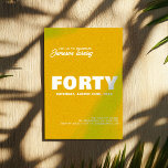 Convite Na moda moderno | Foto aniversário de 40 anos<br><div class="desc">Celebre um marco em estilo vibrante com este moderno convite à aniversário de 40 anos, com tipografia branca, sotaques elegantes, e uma espiral texturizada num amarelo impressionante. Personalize com o nome, a idade, a data da festa e os detalhes do evento da pessoa de aniversário para uma manutenção única. Perfeito...</div>